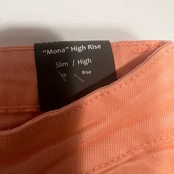 Mona High Rise Tractr Jeans Spanish Vanilla Denim Skinny Crop Fray MSRP $90 (D4) - Picture 6 of 10